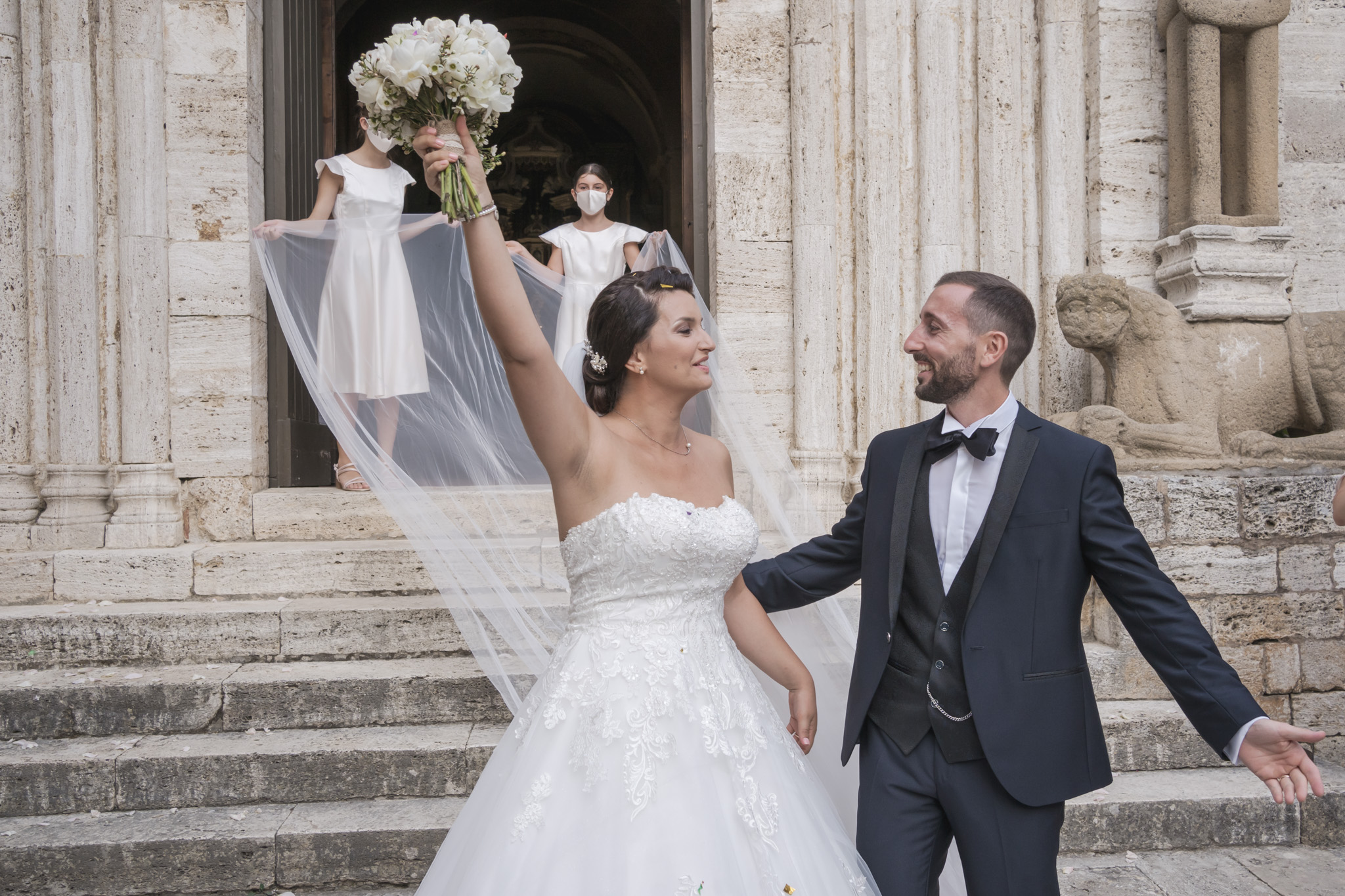 Sara e Marco    Montalcino, il Vento e la Notte – Destination Wedding in Tuscany tra Cipressi, Cantine e Val d’Orcia