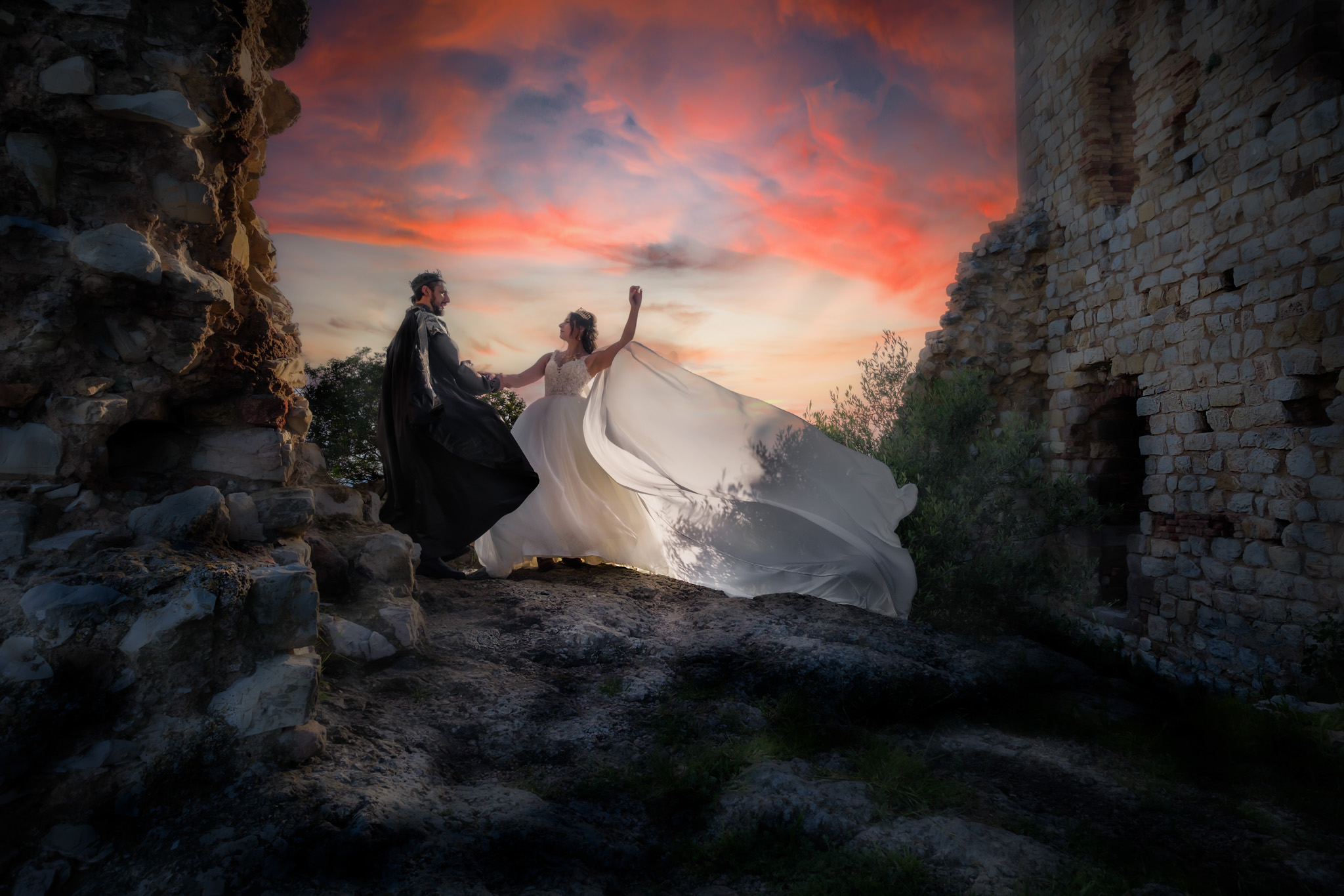 Giada e Massimo – Matrimonio Fantasy in Toscana tra Fuoco, Medioevo e il Castello di Montemassi