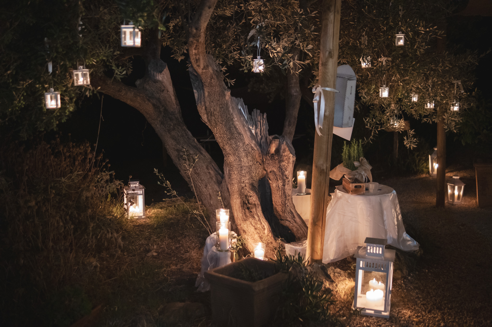 Silvia e Oliver – Destination Wedding in Tuscany tra Manciano, Tramonti e Notturne in Maremma