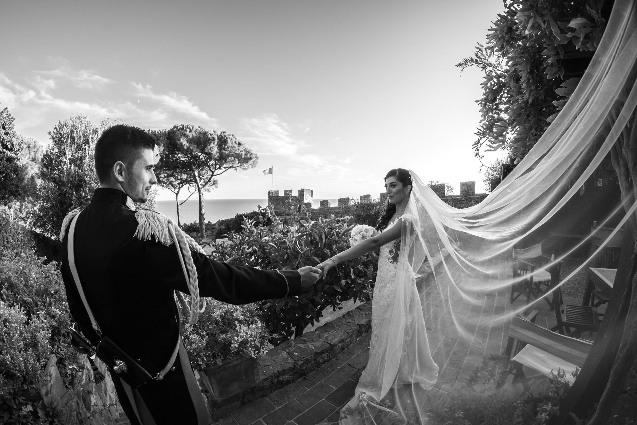 Matrimonio di Matteo e Rosy al Castello di Barabino e Cala Felice