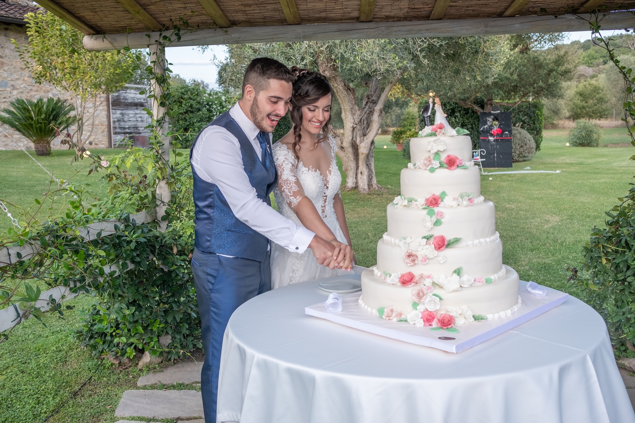 Matrimonio tra Roselle e Le Tre Fonti: l'eleganza di Luca e Regina nel cuore della Maremma Toscana