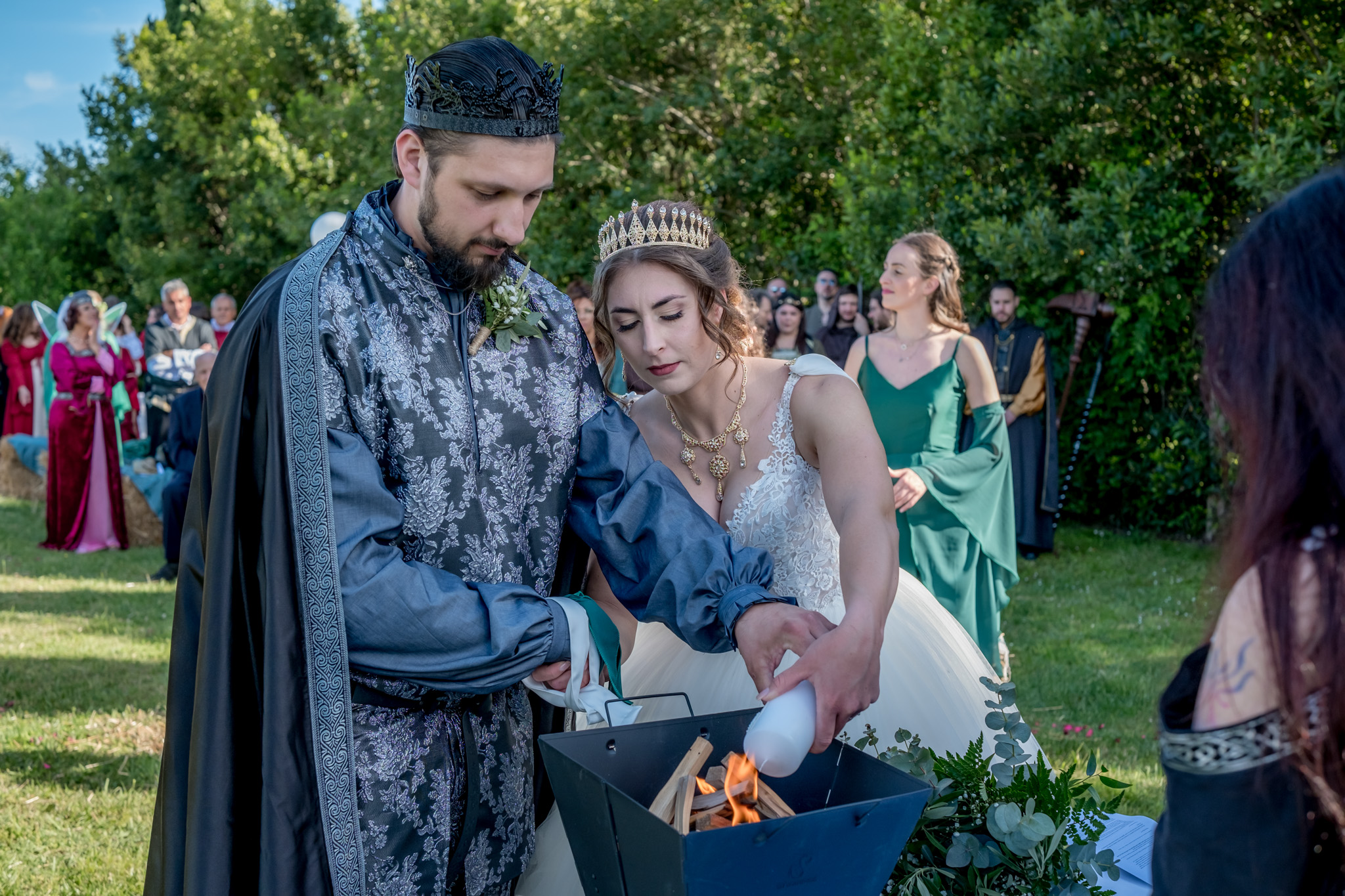 Giada e Massimo – Matrimonio Fantasy in Toscana tra Fuoco, Medioevo e il Castello di Montemassi