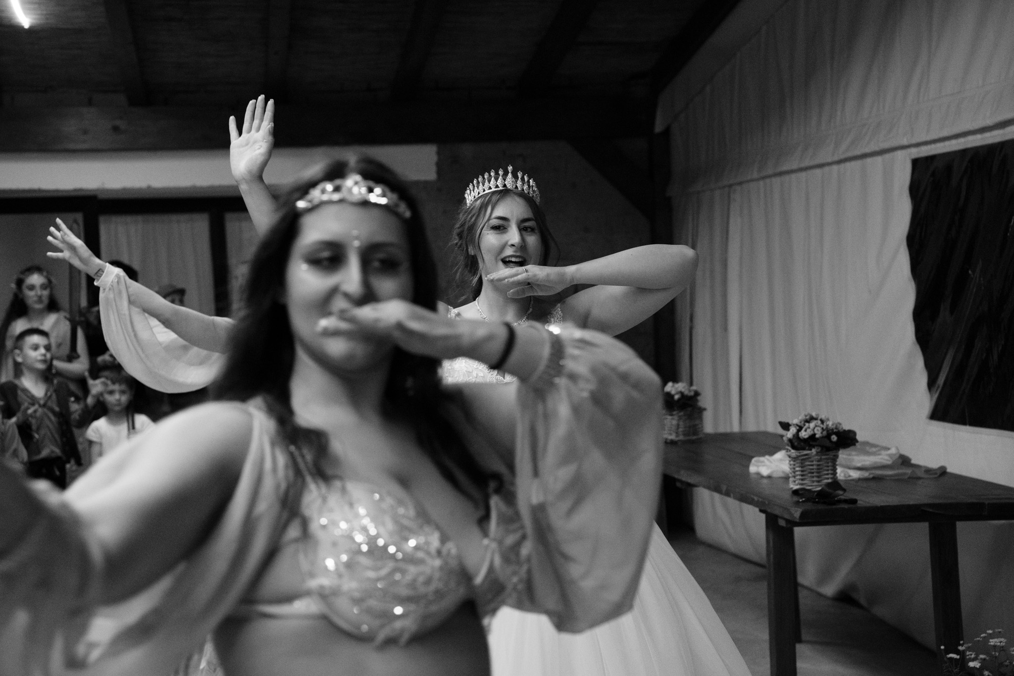 Giada e Massimo – Matrimonio Fantasy in Toscana tra Fuoco, Medioevo e il Castello di Montemassi