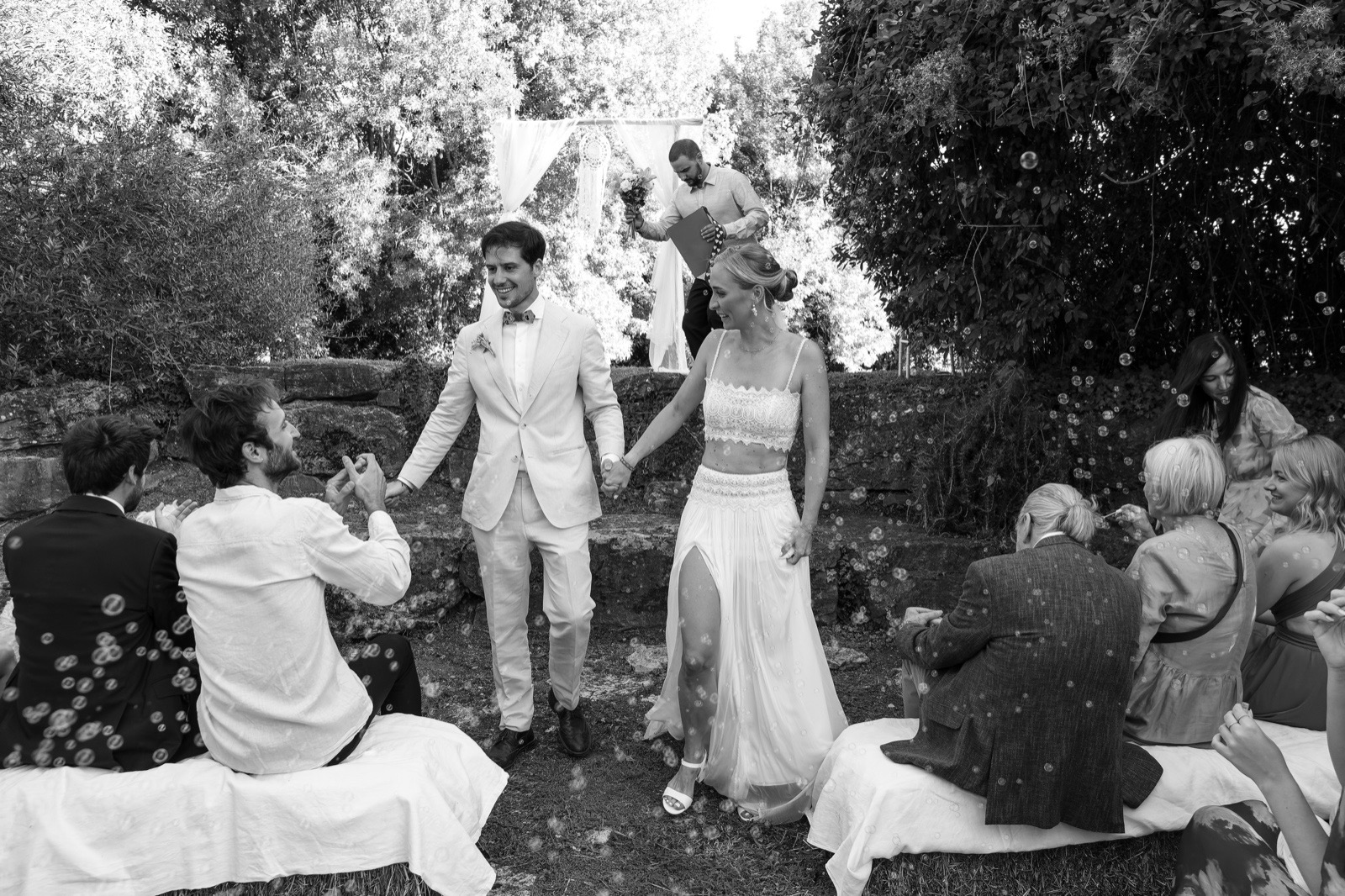 Alex e Ili – Matrimonio a Saturnia tra Cipressi, Reportage e Notturne Toscane
