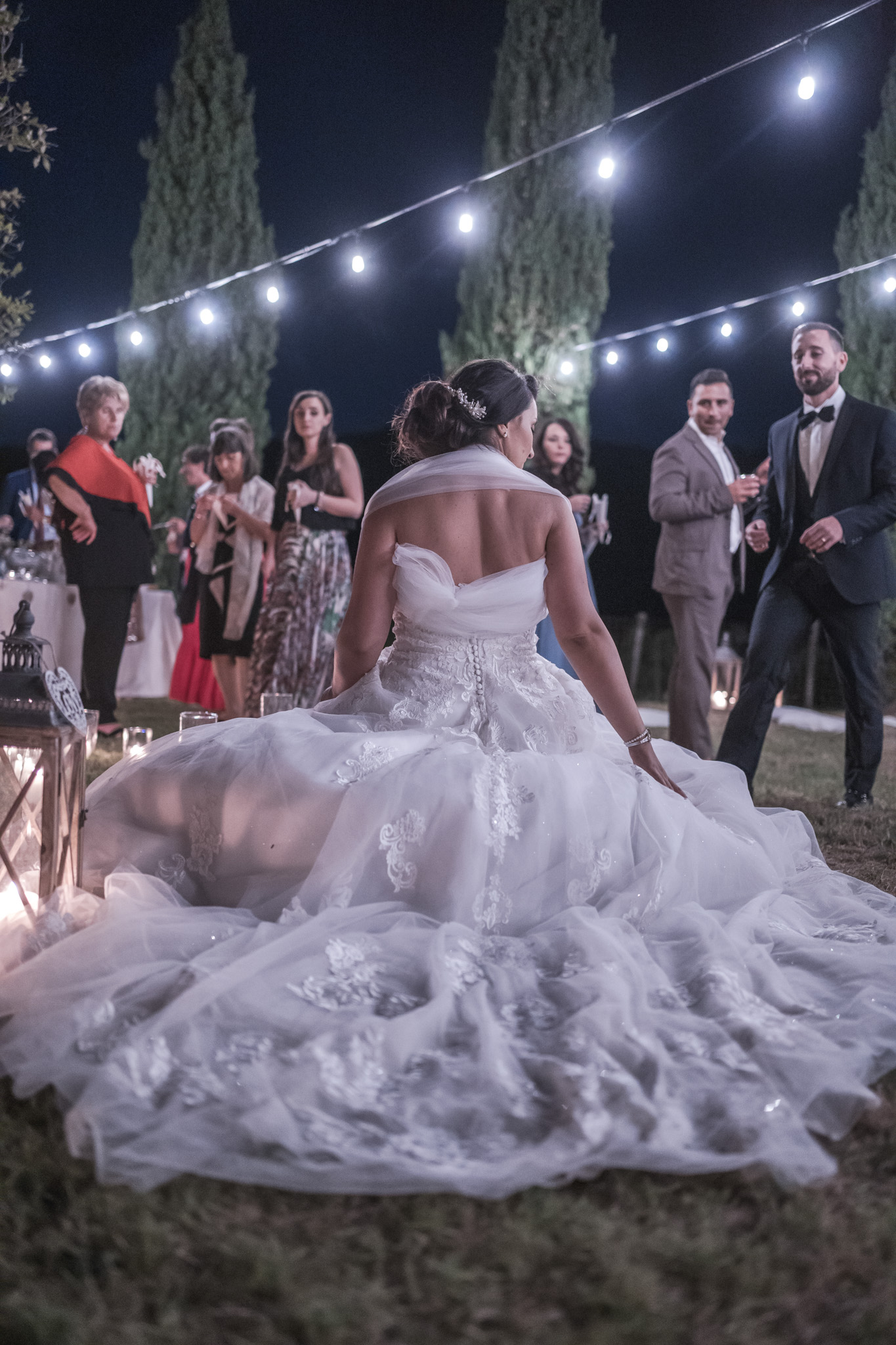 Sara e Marco    Montalcino, il Vento e la Notte – Destination Wedding in Tuscany tra Cipressi, Cantine e Val d’Orcia